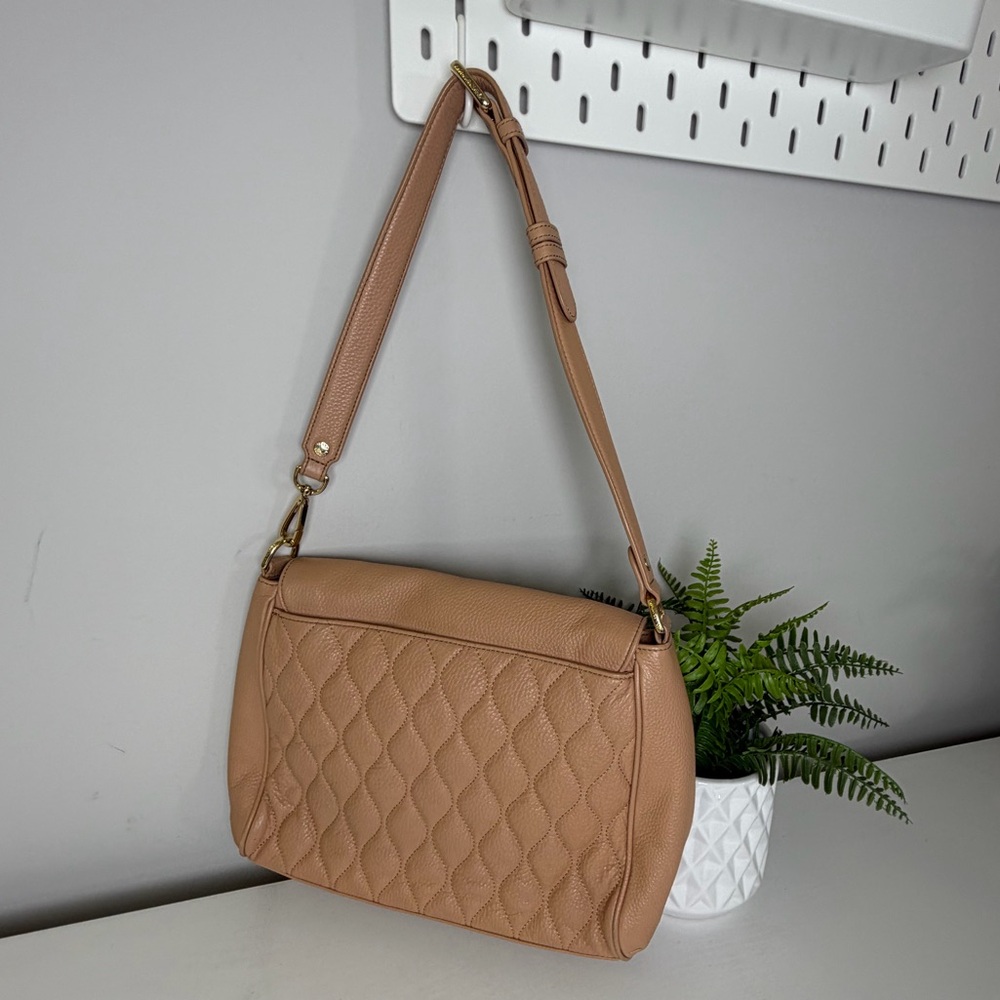 Vera Bradley Quilted Cara Tan/Nude Convertible Shoulder Bag with Gold Hardware - Picture 2 of 7